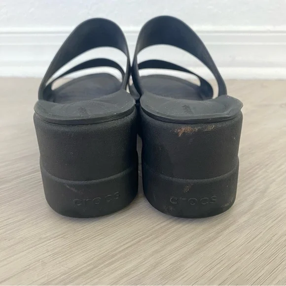CROCS Brooklyn Black Wedge Platform Slide Sandals 8 - Picture 3 of 5